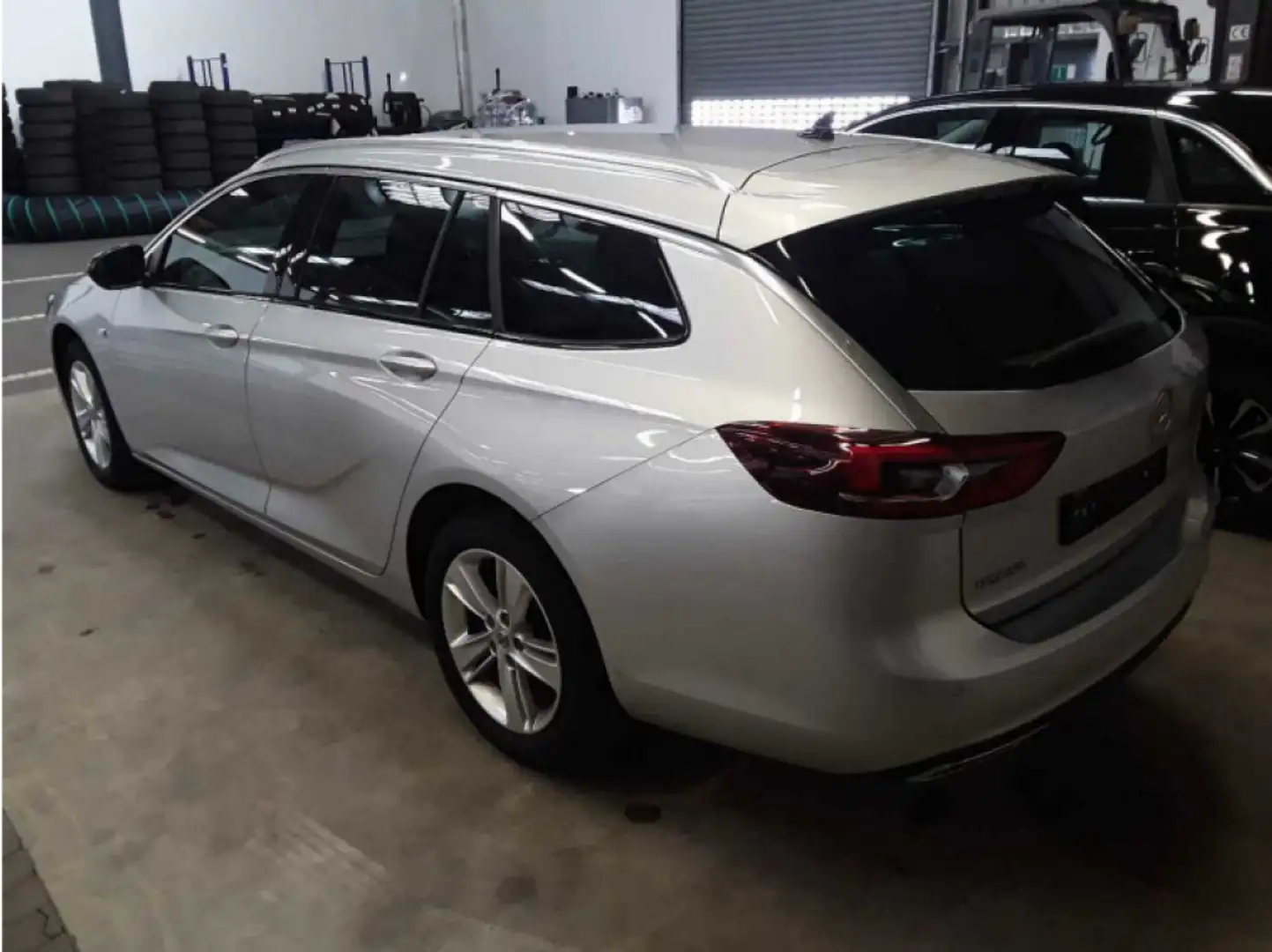 Opel Insignia 2.0 AT*Elegance*NaviPro*LED*AHK*Le Shz* Zilver - 2