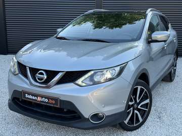 Qashqai 1.5 dCi 2WD Tekna • FULL OPTIONS !!