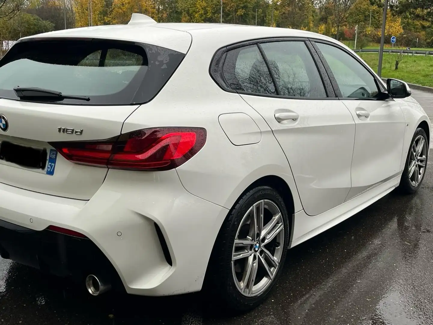 BMW 118 118d Aut. M Sport Blanc - 2