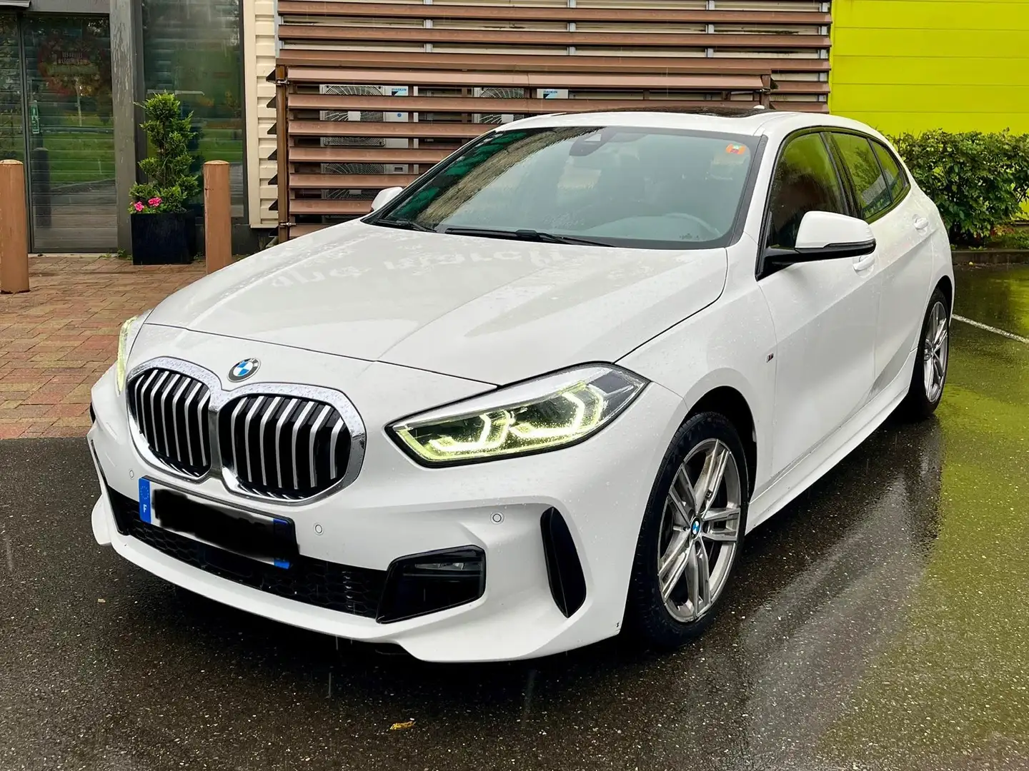 BMW 118 118d Aut. M Sport Blanc - 1