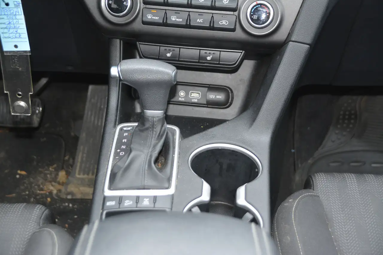 Kia Sportage снимка Kia Sportage