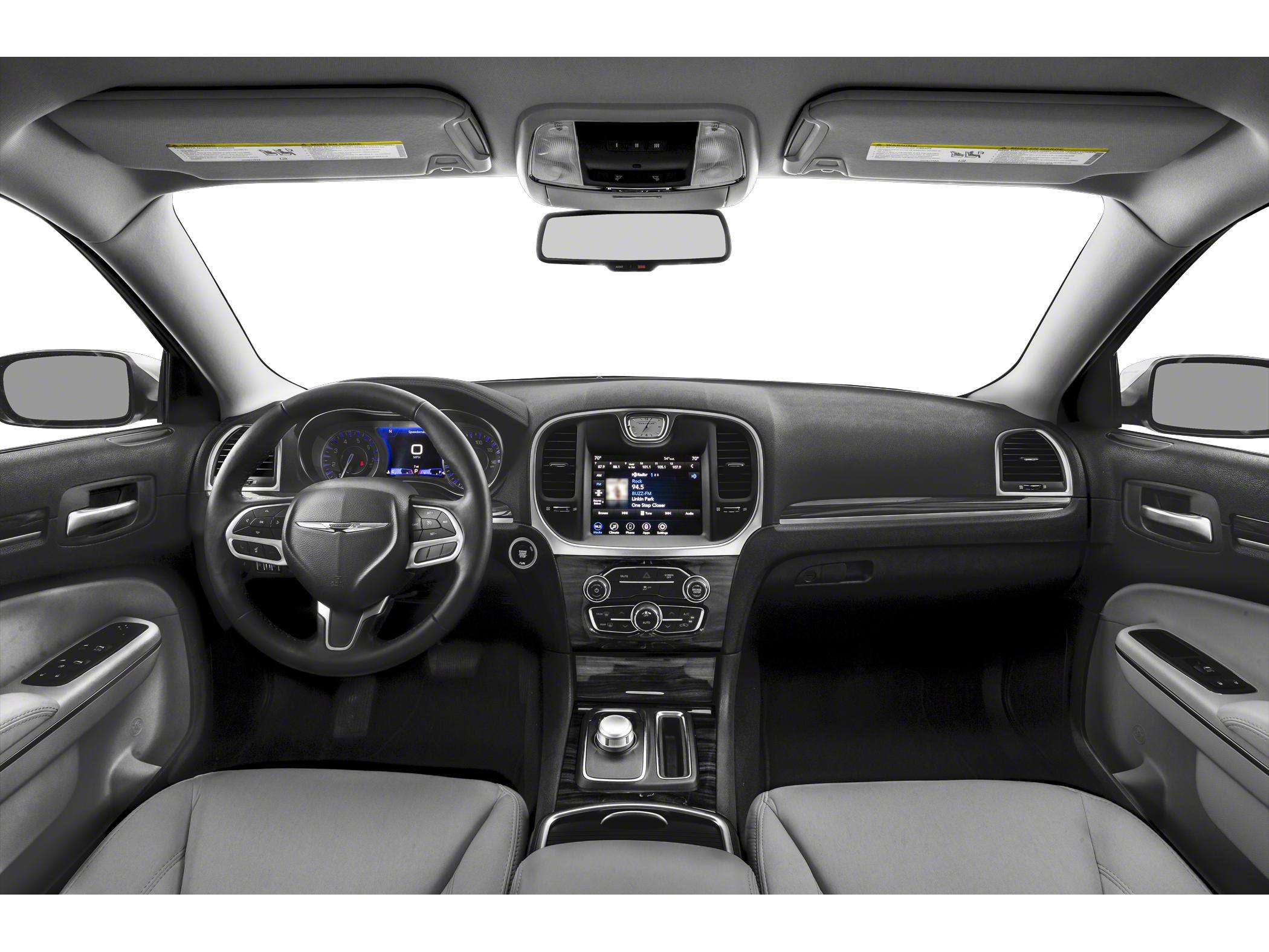2023 Chrysler 300 $445 B/W Heated Seats/Wheel  Pano A/C — снимка 1