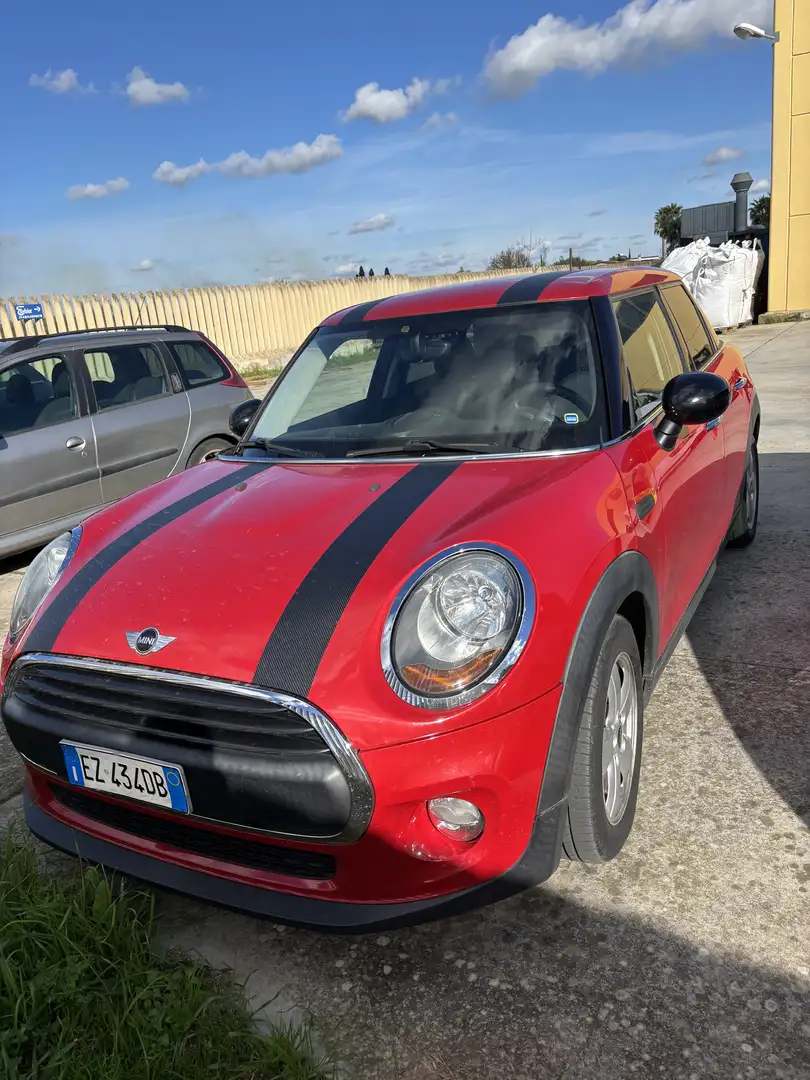 MINI One D Mini IV F55-F56 2014 1.5 5p Roşu - 1