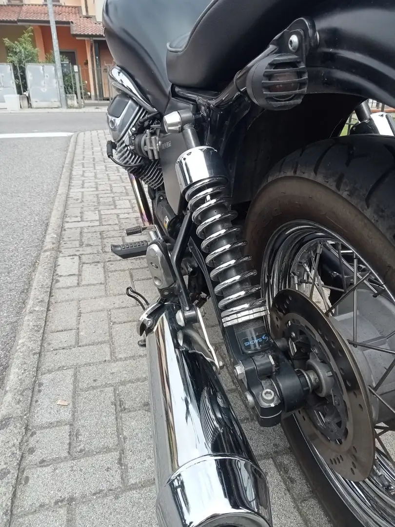 Moto Guzzi Nevada Nero - 1
