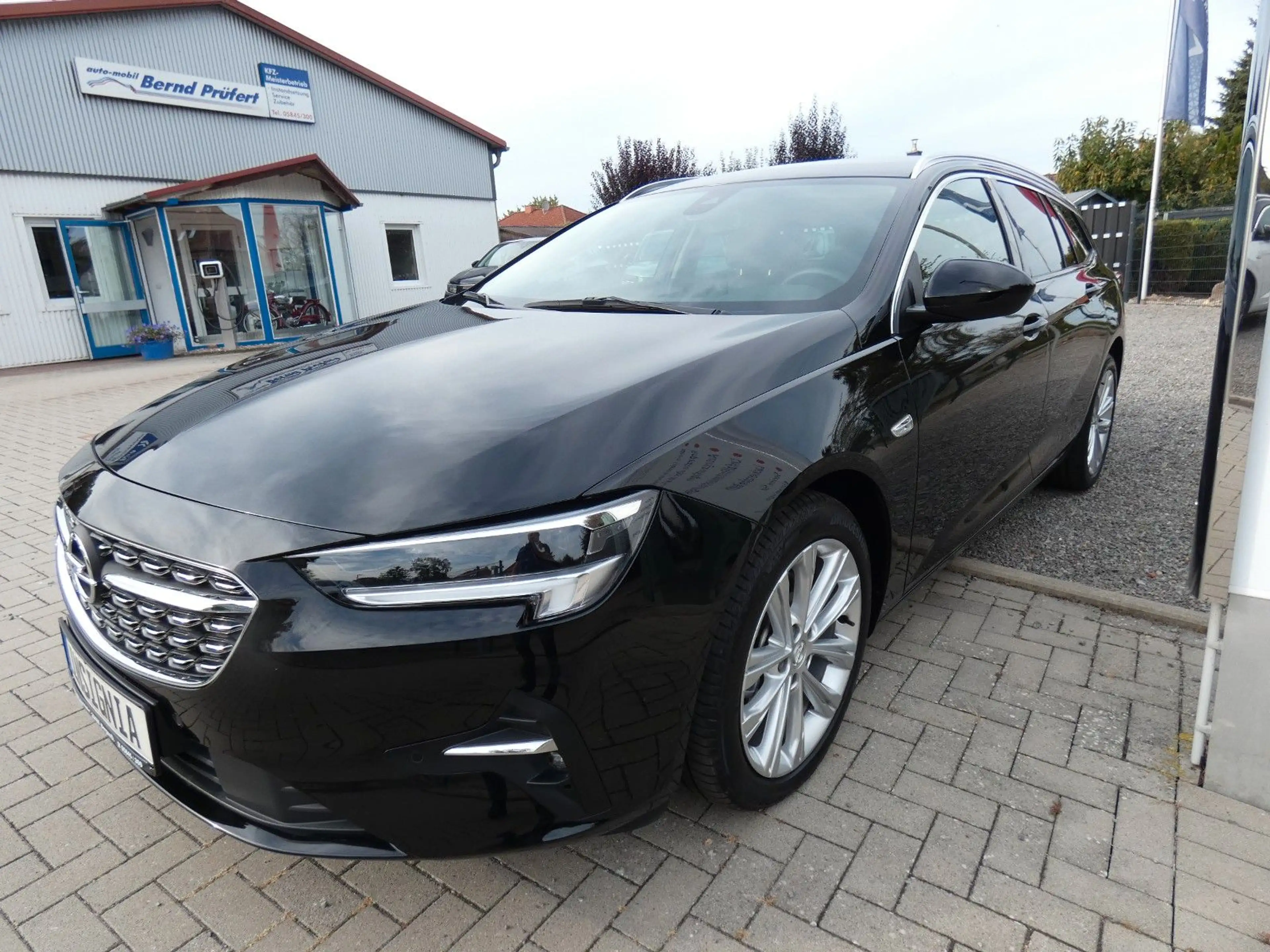 Opel Insignia 2.0 D SHZ Navi LED-MA Leder Massage AGR — photo 3