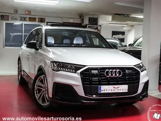 Audi Q7 60 TFSIe S line plus quattro tiptronic