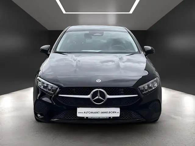 Mercedes-Benz A-Class view 9