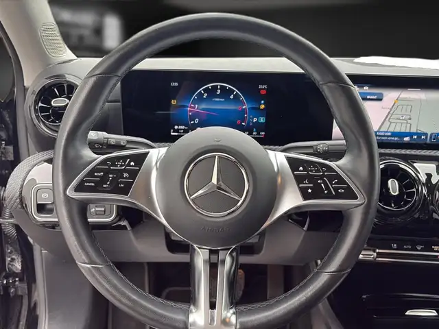 Mercedes-Benz A-Class view 12