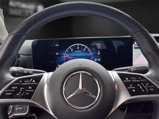 Mercedes-Benz A-Class view 14
