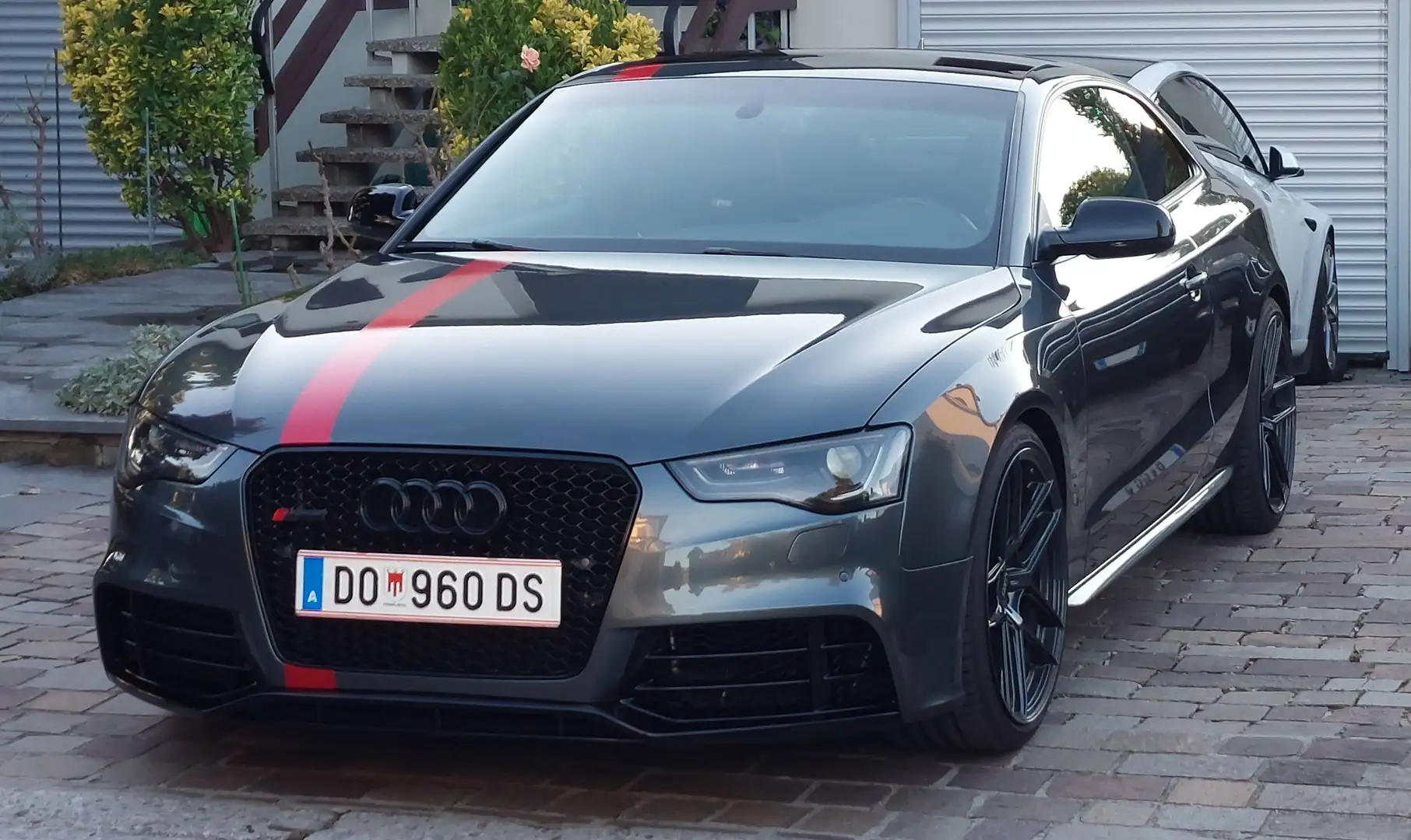 Audi A5 A5 Coupé 2,0 TFSI quattro S-tronic Grau - 1