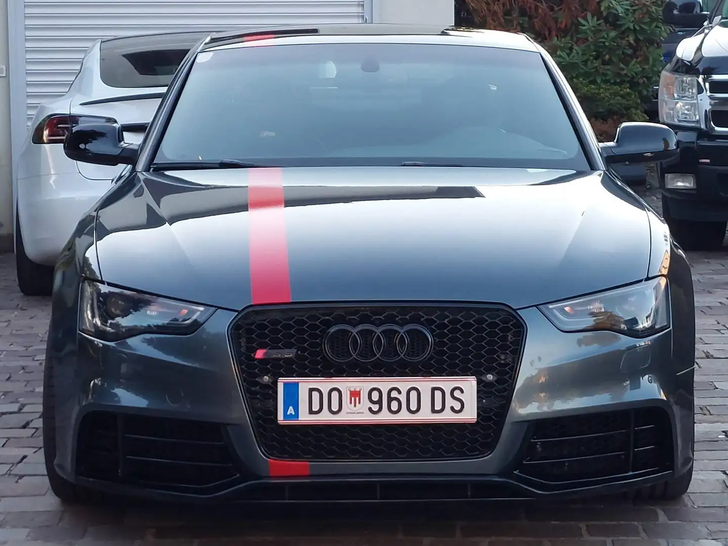 Audi A5 A5 Coupé 2,0 TFSI quattro S-tronic Grau - 2