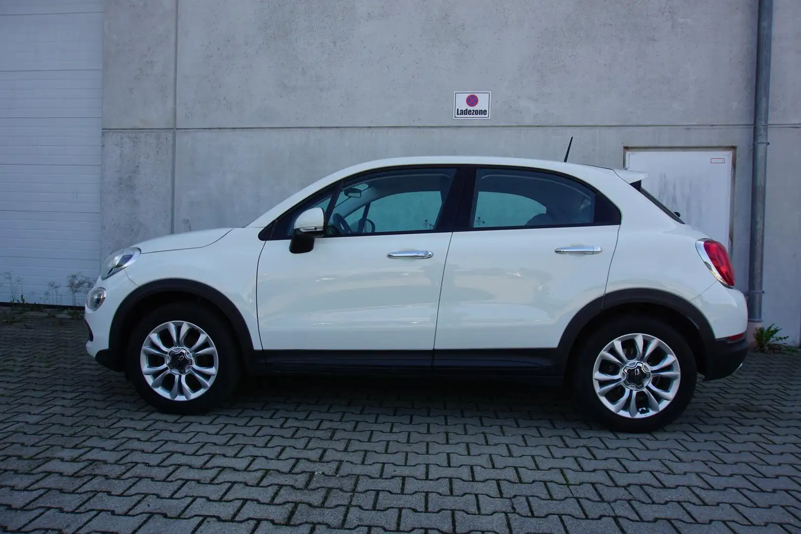 Fiat 500X 1.6 JTDM AHK PDC Freisprech 1.Hd Blanc - 2