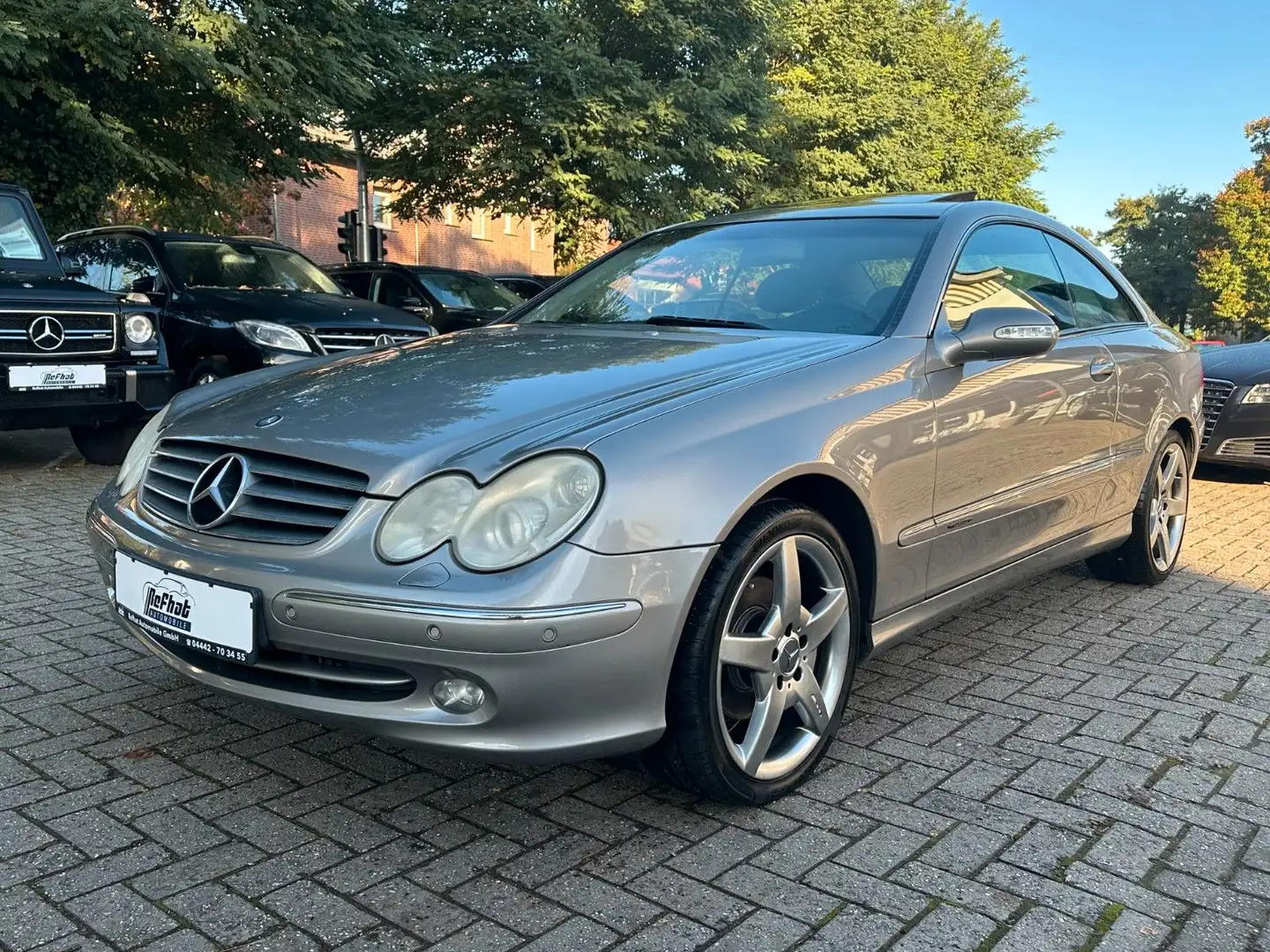 Mercedes-Benz CLK 320 Coupe 320 Срібний - 2