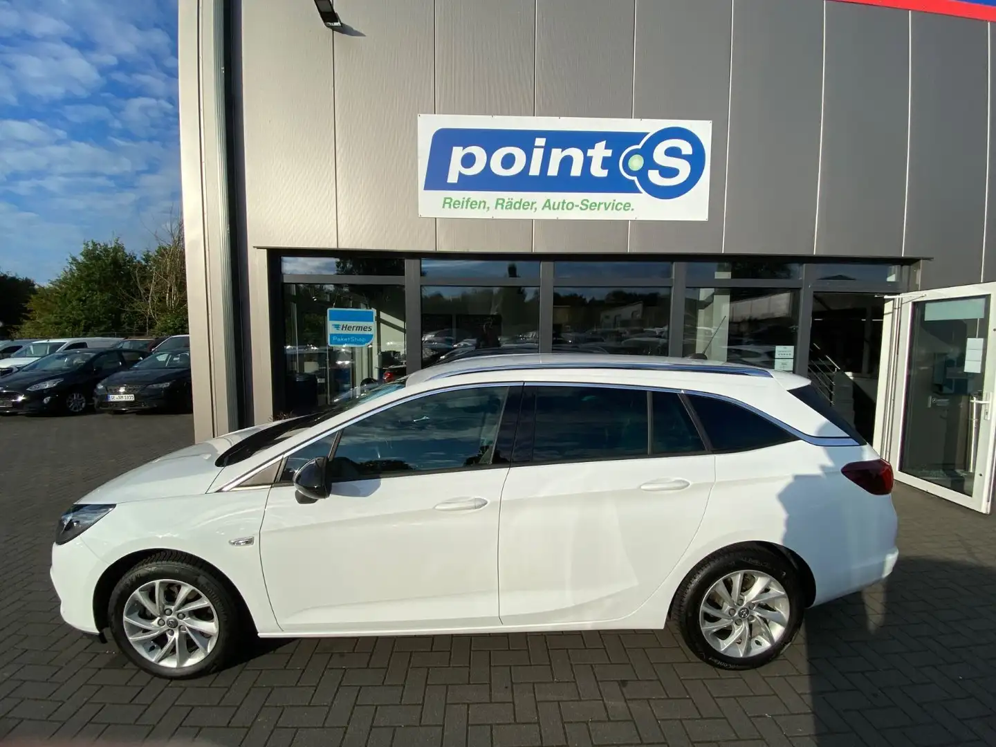 Opel Astra K Sports Tourer 1.2 Elegance*NAVI*LED* Weiß - 2