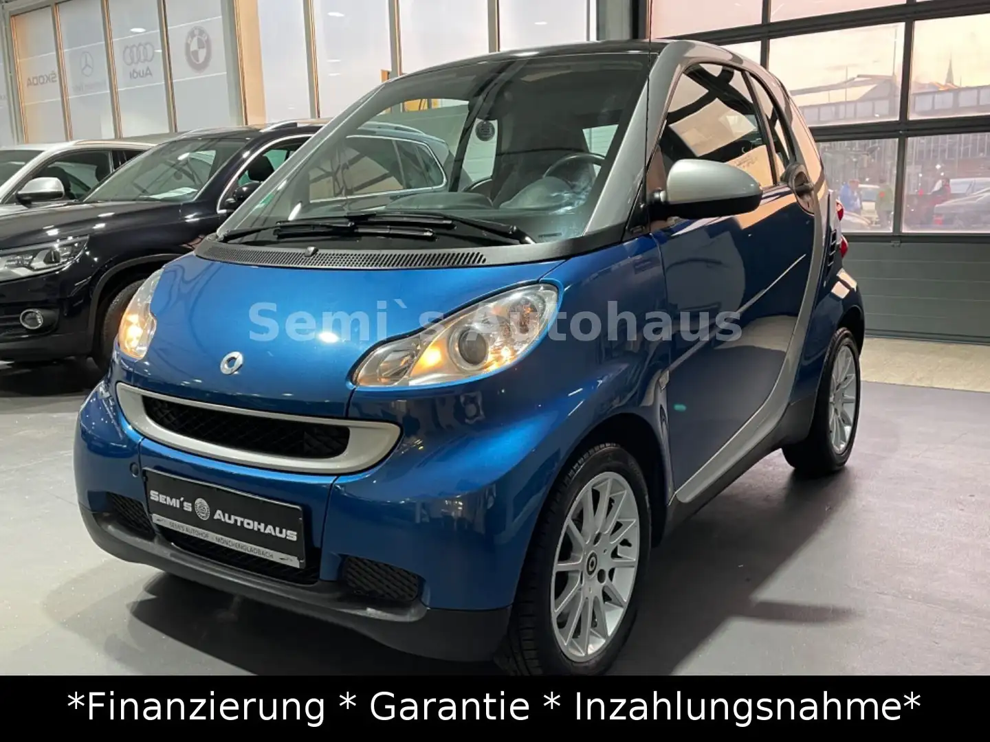 smart forTwo fortwo coupe Micro Hybrid Drive 52k srebrna - 1