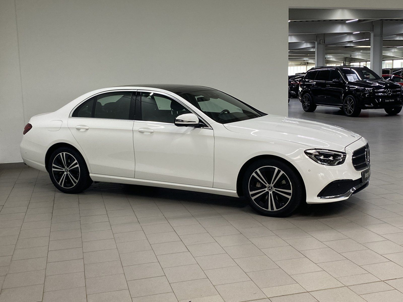 Mercedes-Benz E 400 d 4M AVANTGARDE+DISTR+PANO+AHK+360°+LED — photo 4