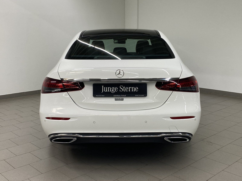 Mercedes-Benz E 400 d 4M AVANTGARDE+DISTR+PANO+AHK+360°+LED — photo 14