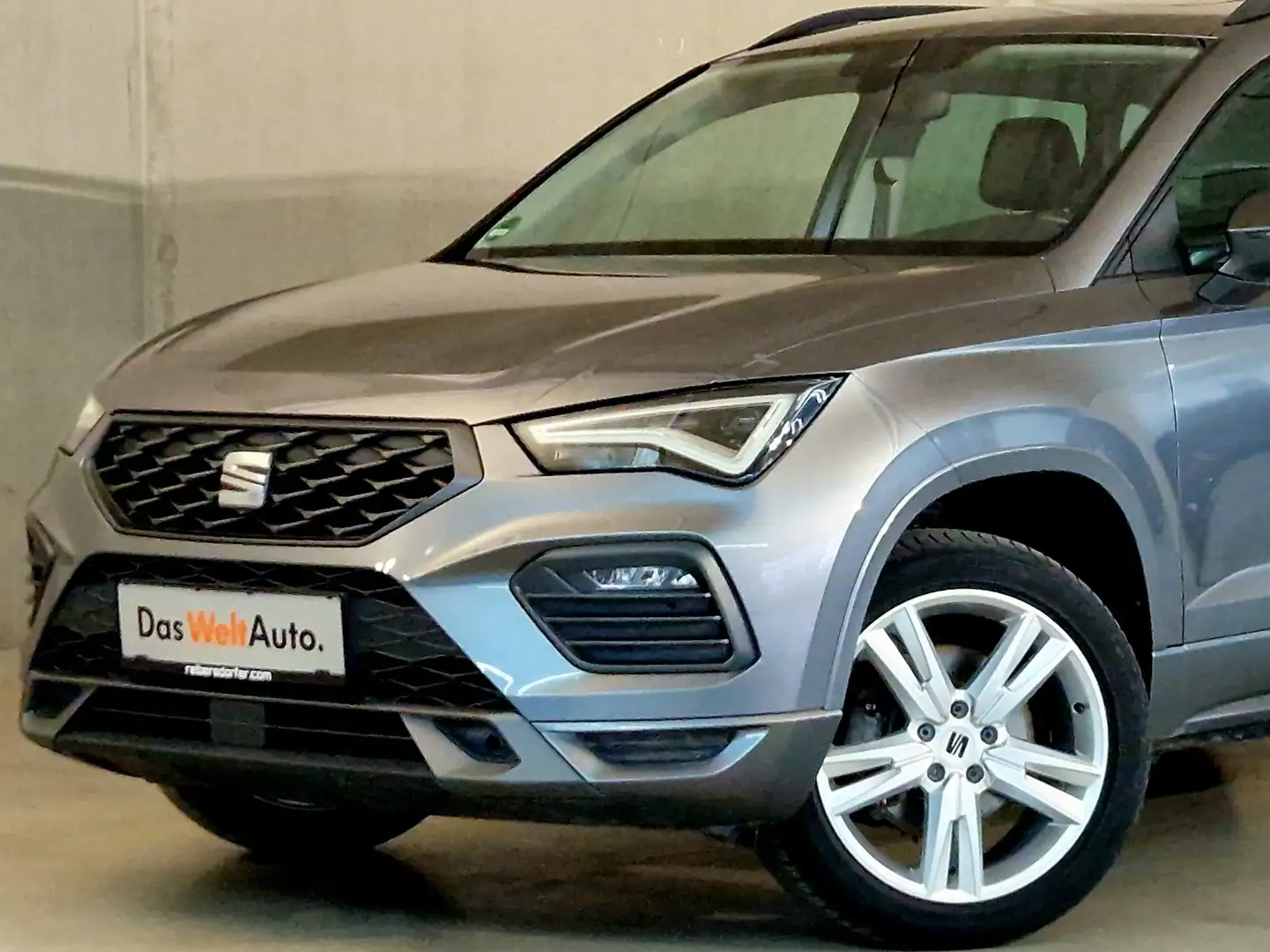SEAT Ateca FR Grau - 2