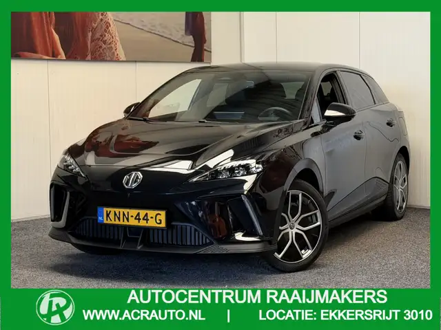 MG MG4 ELECTRIC LUXURY LONG RANGE 204 PK 64 KWH FABRIEKGA