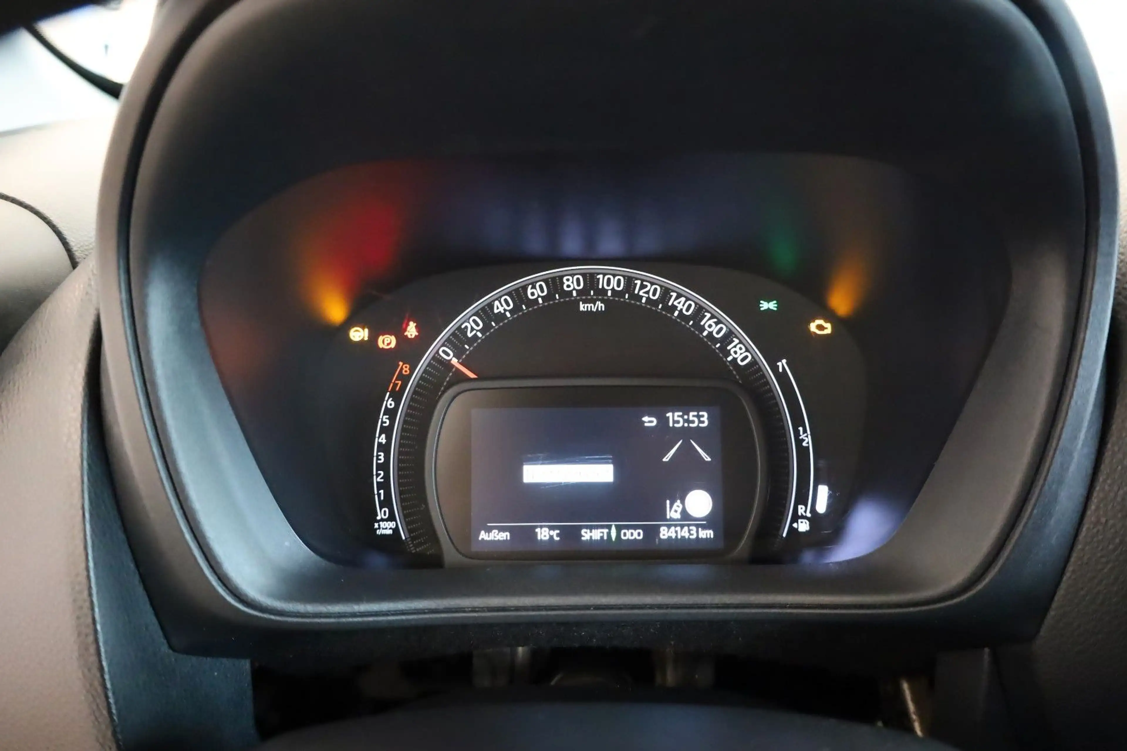 Toyota Aygo X / PDC / R.Kamera / LED / Garantie ! — photo 14
