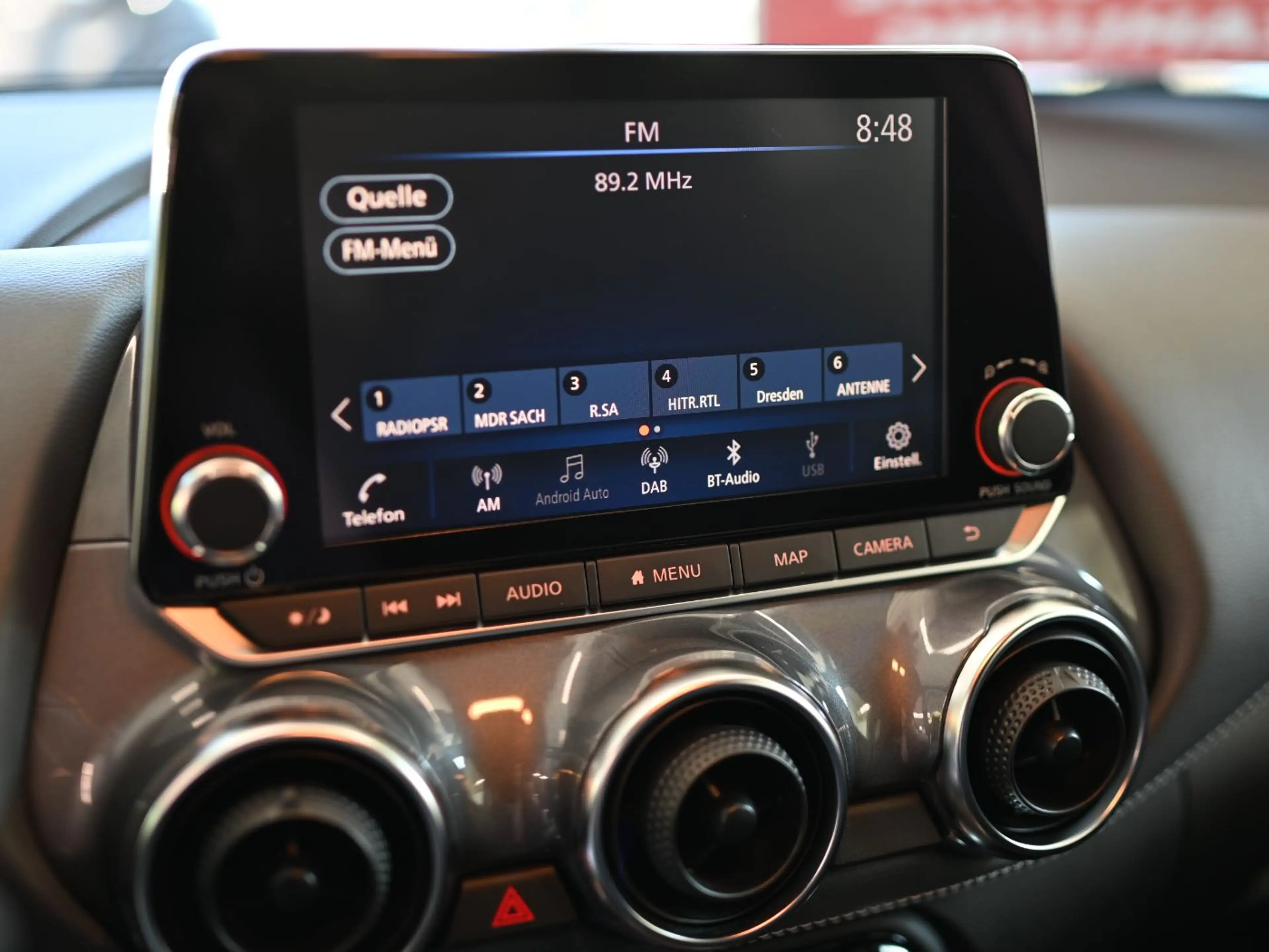 Nissan Juke 1.0 DIG-T ) N-Connecta LED+Navi+Kam.+KlimaA — photo 18