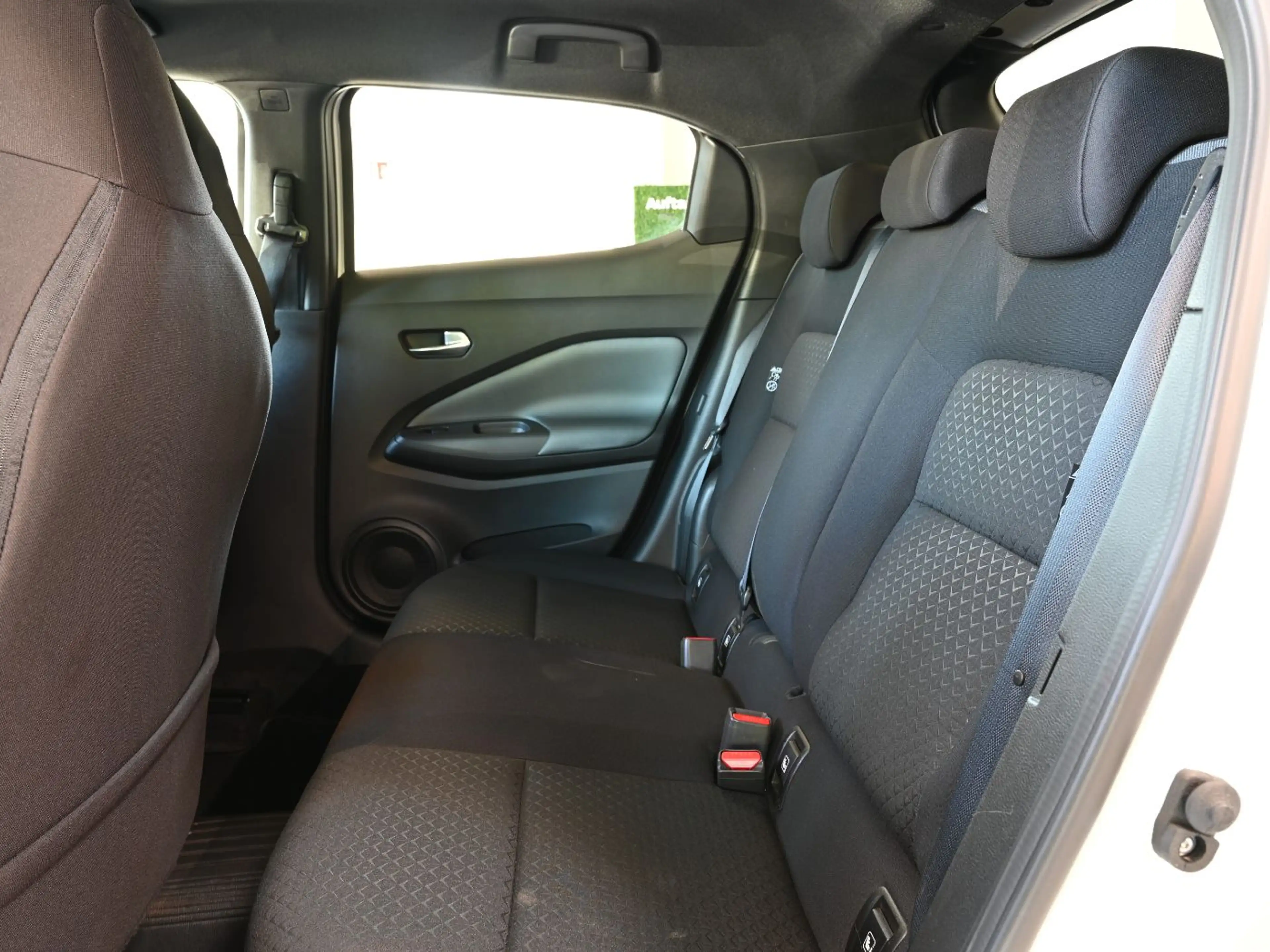 Nissan Juke 1.0 DIG-T ) N-Connecta LED+Navi+Kam.+KlimaA — photo 13
