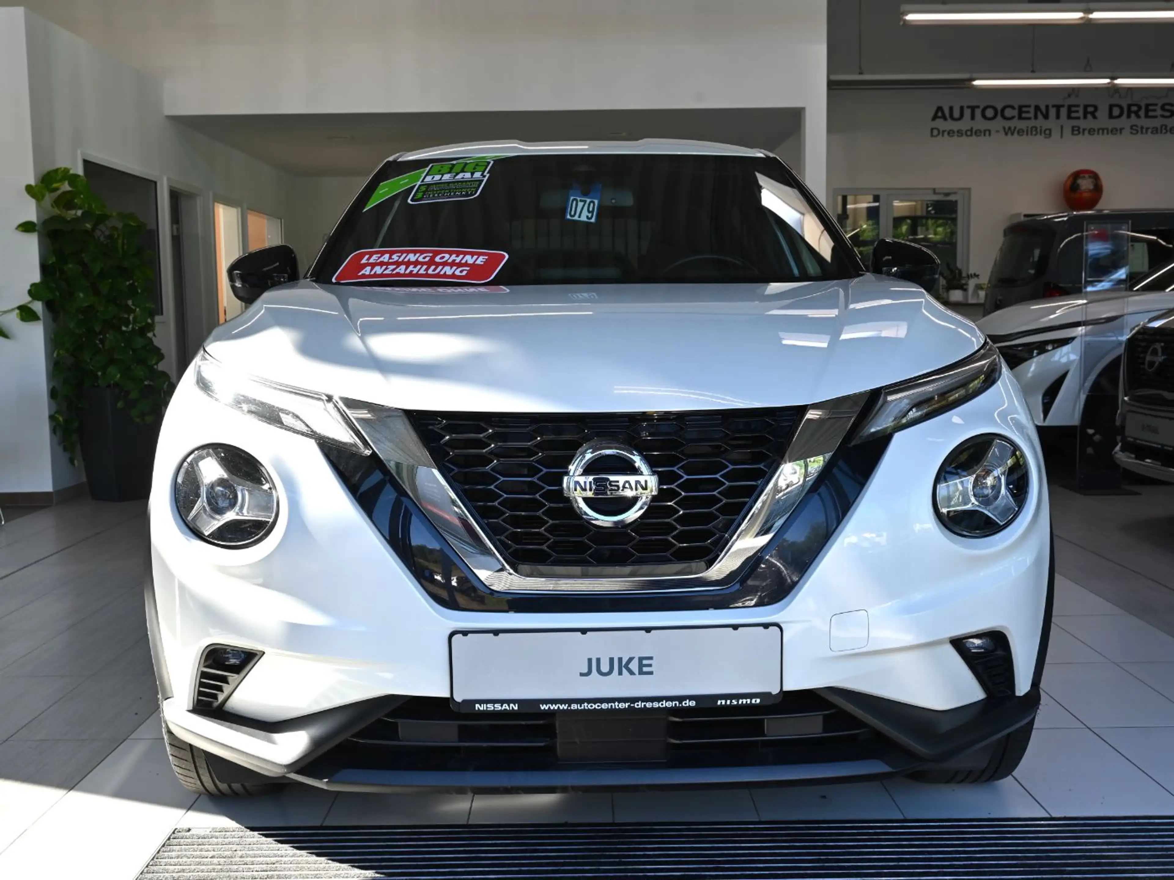 Nissan Juke 1.0 DIG-T ) N-Connecta LED+Navi+Kam.+KlimaA — photo 5