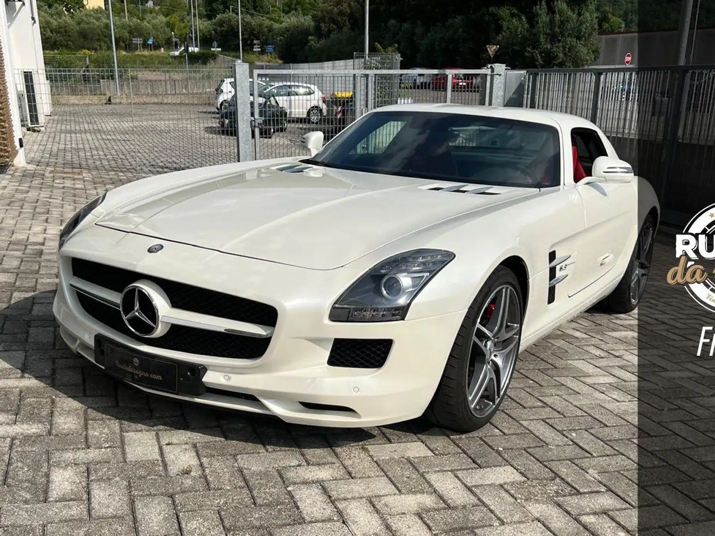 Mercedes-Benz SLS AMG Белый - 2