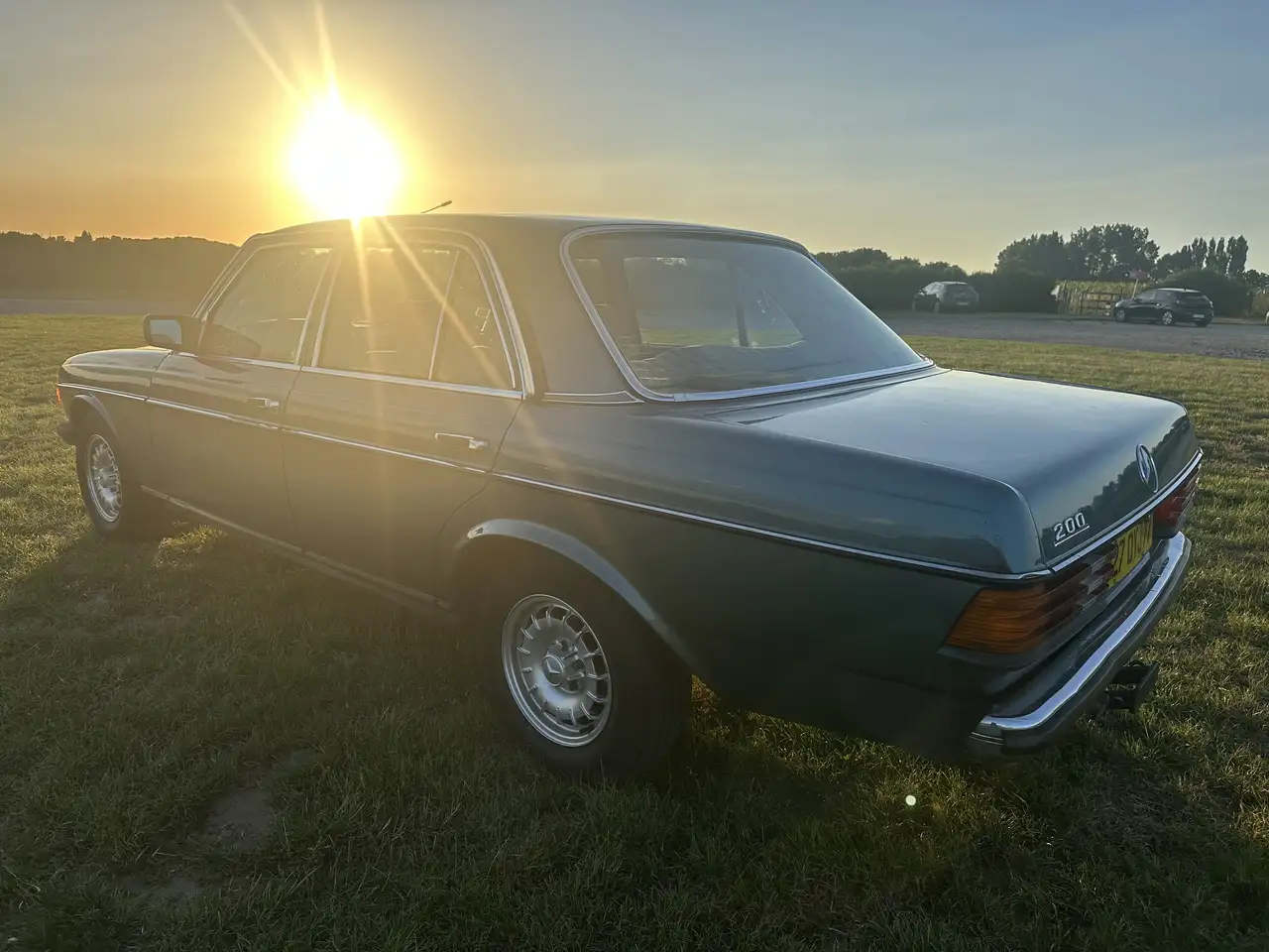 Mercedes-Benz 200 W123, foto 4