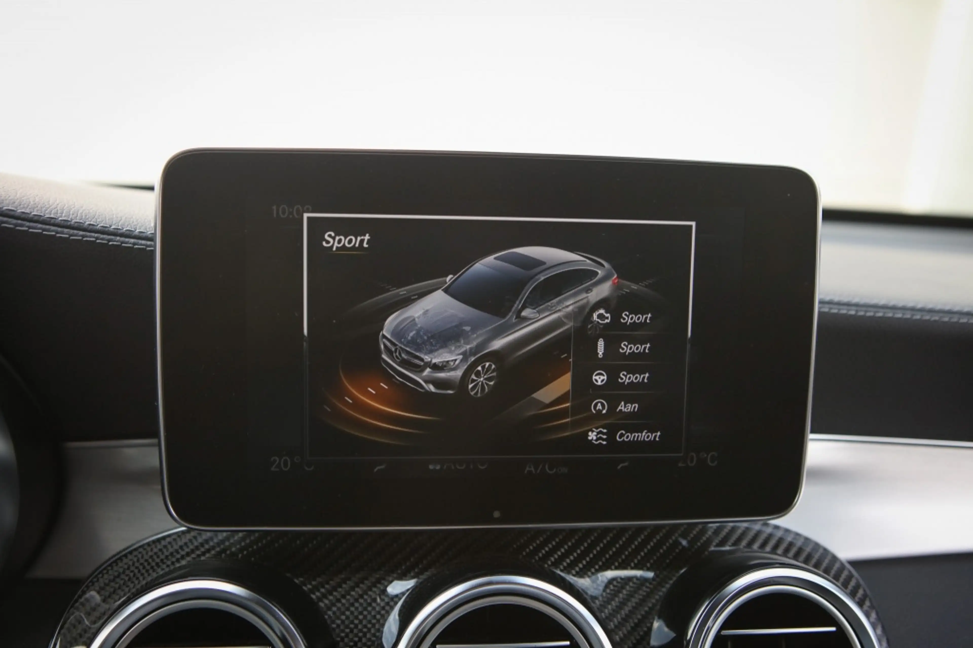 Mercedes-Benz GLC 43 AMG Coupé 4MATIC | Pano | Memory | Carbon | — photo 19