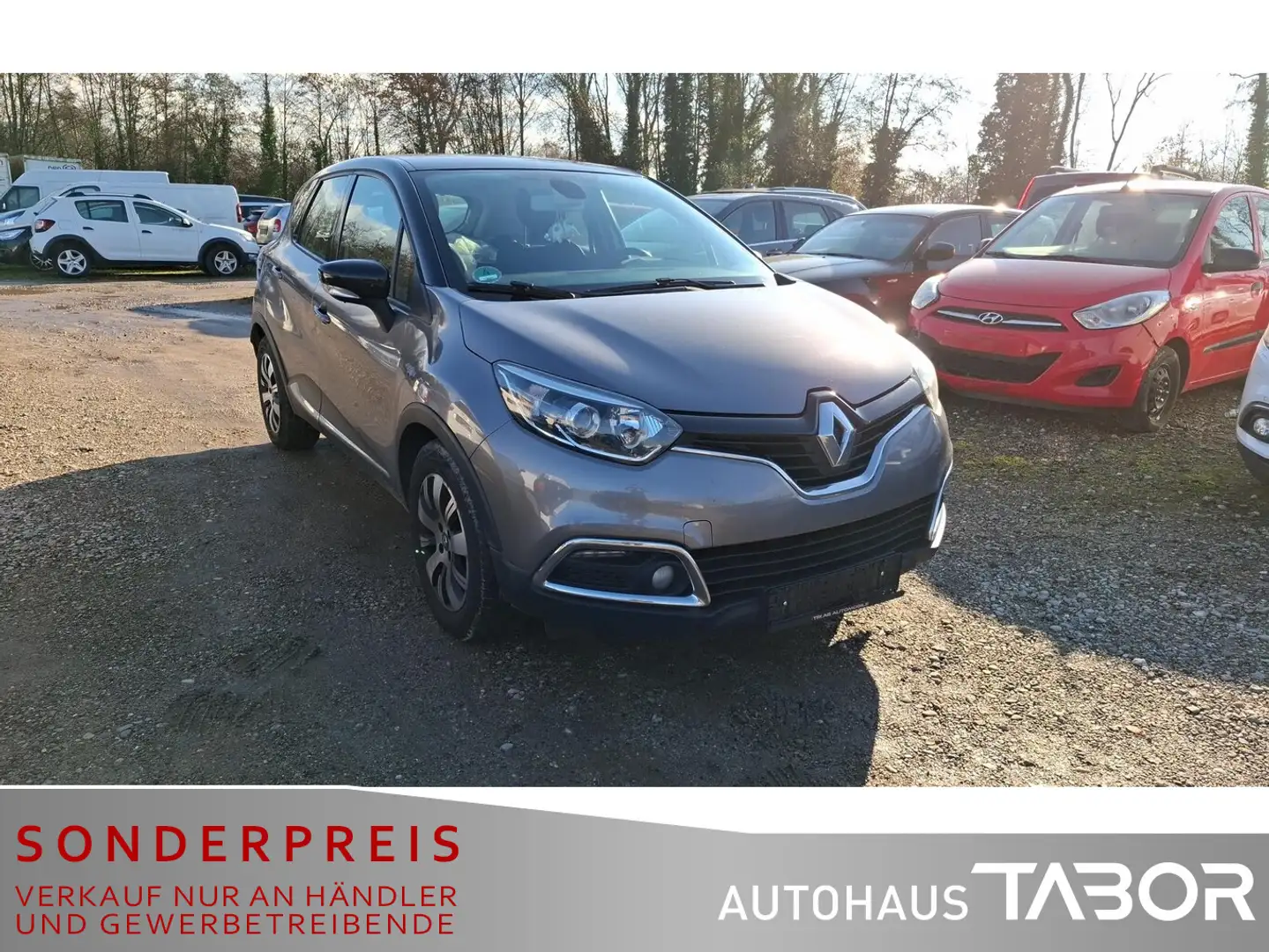 Renault Captur 1.5 dCi 90 Luxe Navi Klima LM TÜV 08/2027 - 2