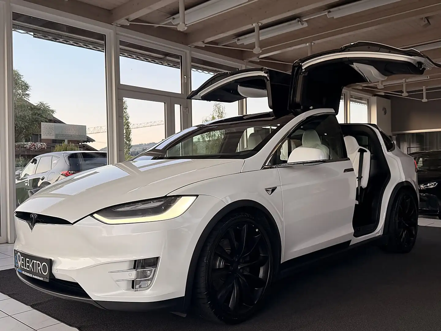 Tesla Model X Maximale Reichweite Plus Weiß - 2