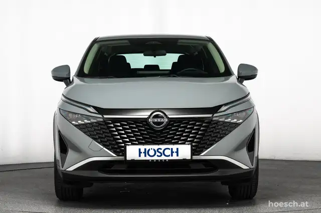 Nissan Qashqai view 2