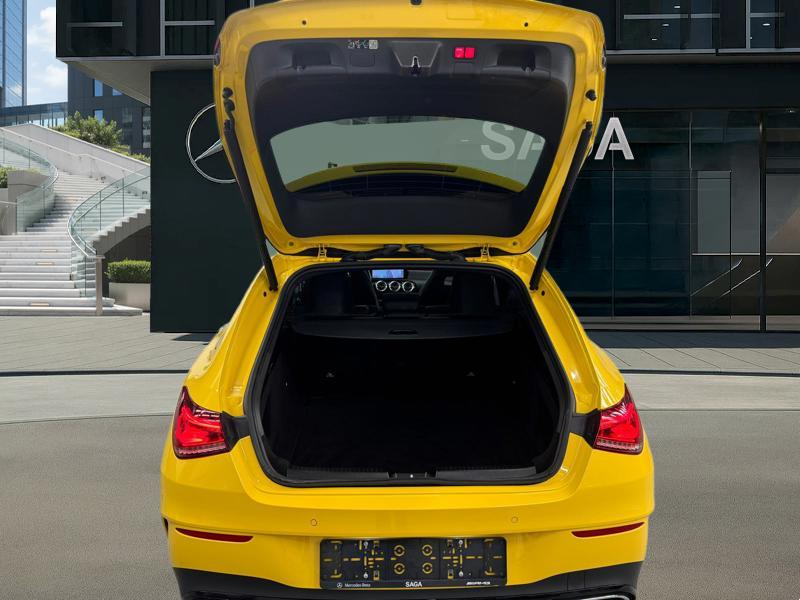 Mercedes-Benz CLA 180 Shooting Brake AMG Line — photo 13