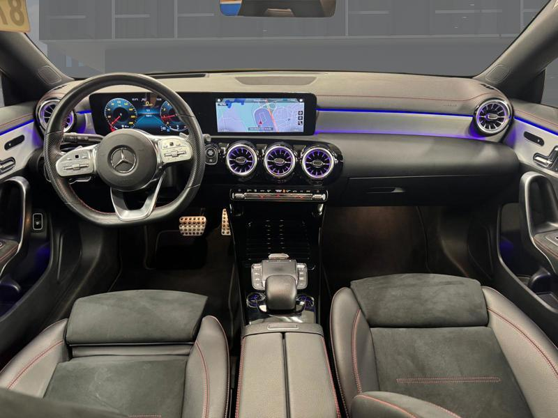 Mercedes-Benz CLA 180 Shooting Brake AMG Line — photo 3