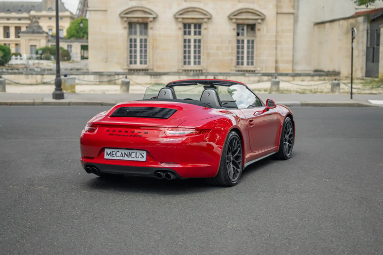 Porsche 911 (991) Carrera 4 GTS *Rouge Carmin* Rouge - 2