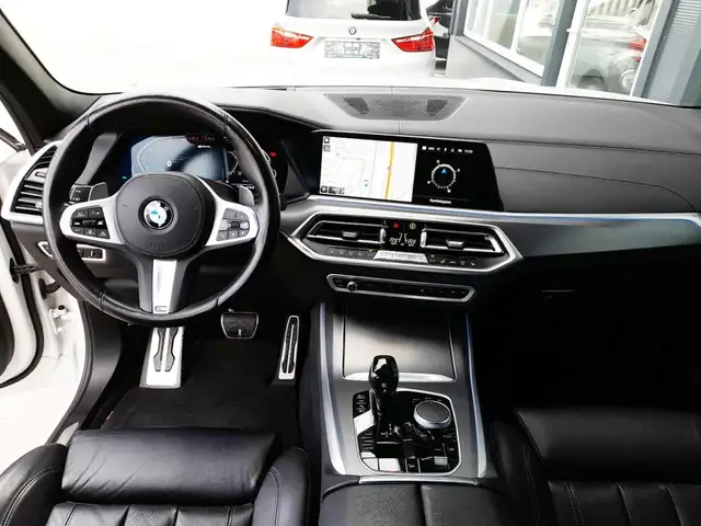 BMW X5 45e M-SPORT 4x4 PHEV Aut *LASER LED / NAVI / LIVE COCKPIT PLUS / E-SITZE & MEMORY / VOLLLEDER / E-KLAPPE* Ansicht 3