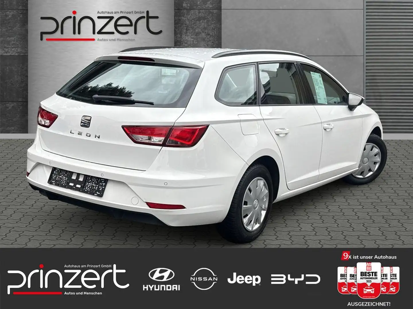 SEAT Leon Sportstourer 1.0 TSI "Reference" Weiß - 2