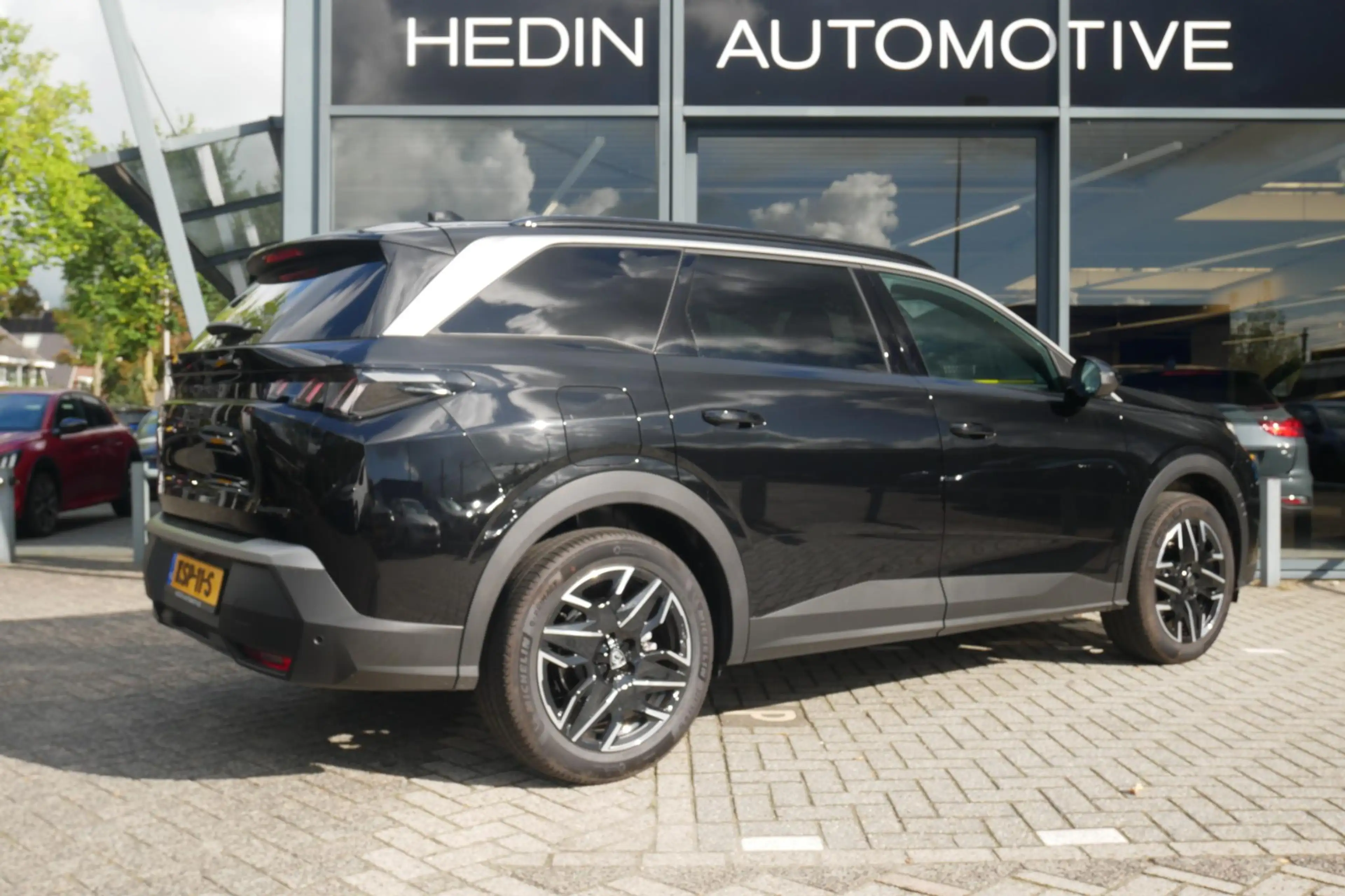 Peugeot 5008 1.2 Hybrid 145 Allure 7p | Achteruitrijcamera | Na — photo 6