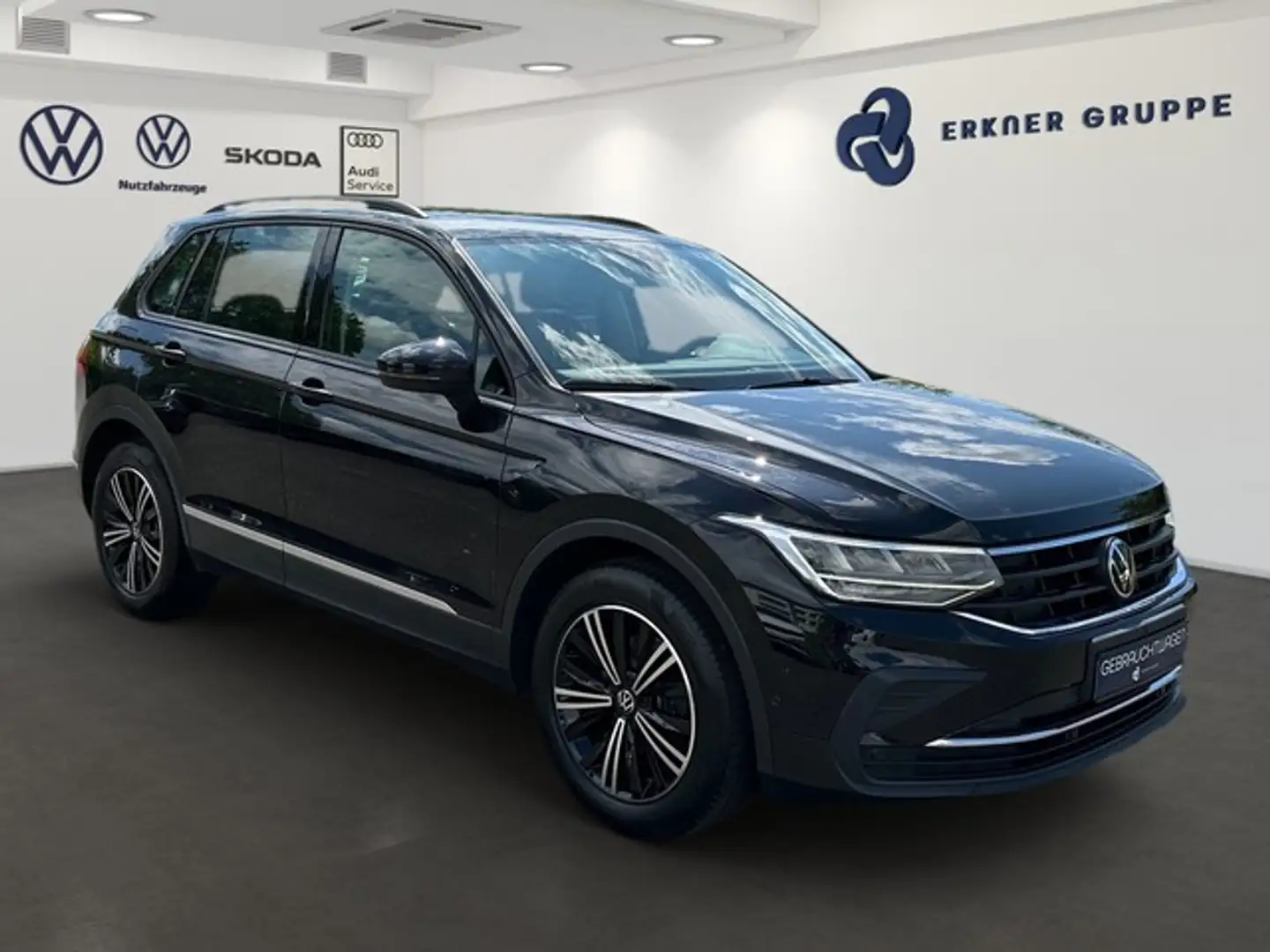Volkswagen Tiguan 1.5TSI Life HEADUP+LED+KAMERA+AHK+ACC+++ Negro - 2