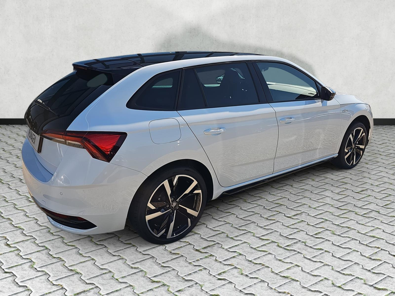 Skoda Scala Monte Carlo 1.5 TSI DSG Matrix Pano Kessy — photo 8
