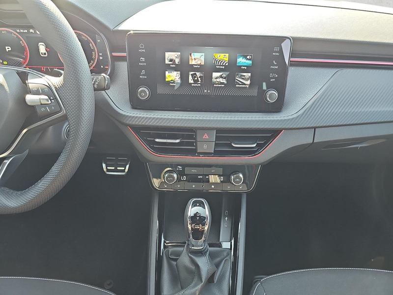Skoda Scala Monte Carlo 1.5 TSI DSG Matrix Pano Kessy — photo 13