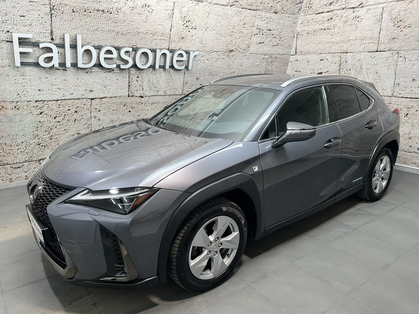 Lexus Sonstige UX 250 h E-Four F-Sport Grau - 1