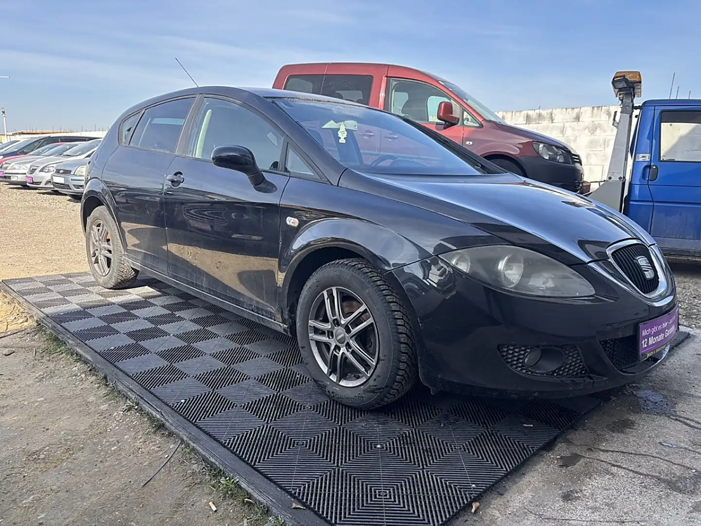 SEAT Leon Stylance Ecomotive 1,9 TDI DPF Schwarz - 2