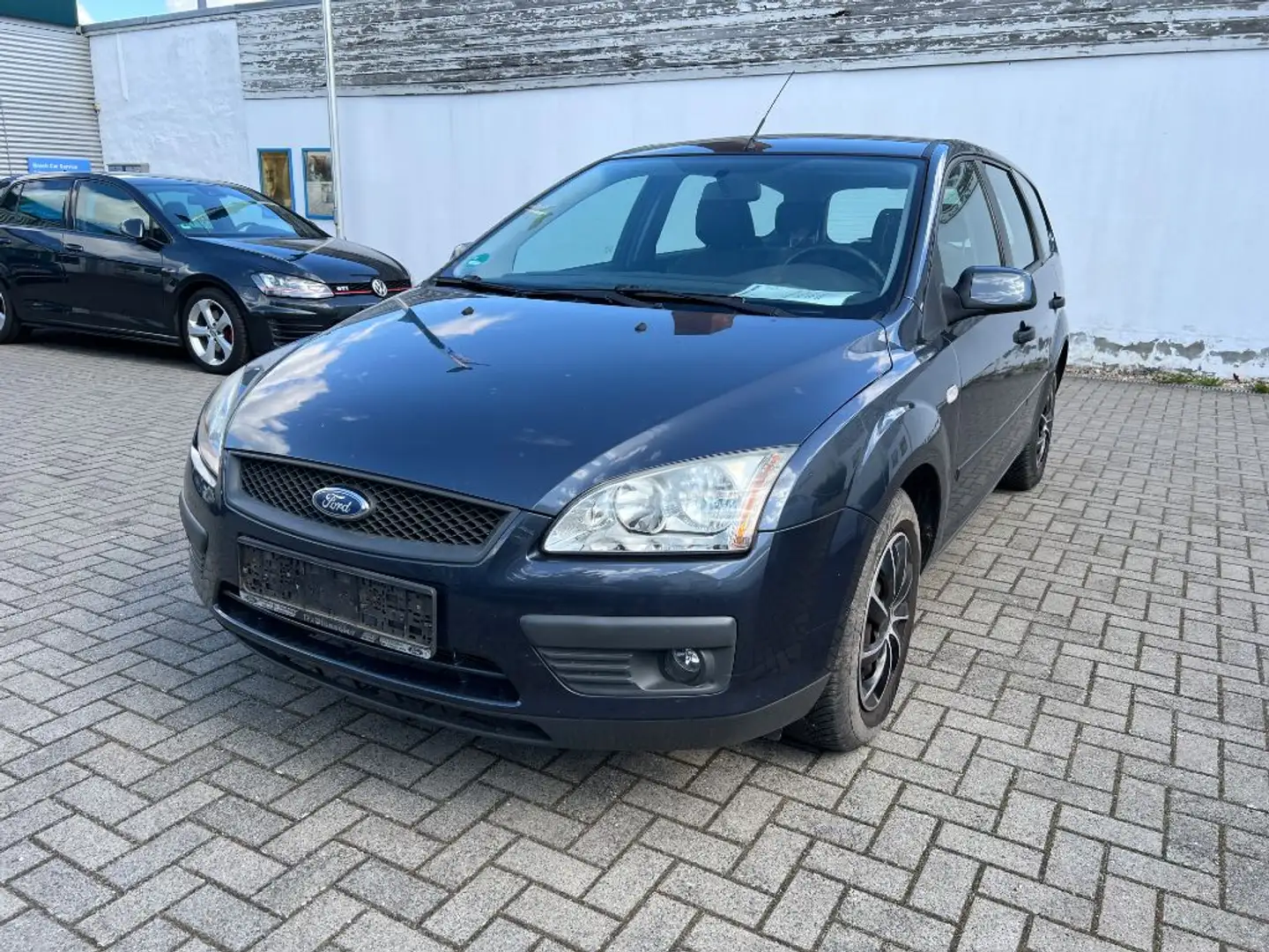 Ford Focus Turnier 1.6 16V Style HU bis 04/2025 - 1
