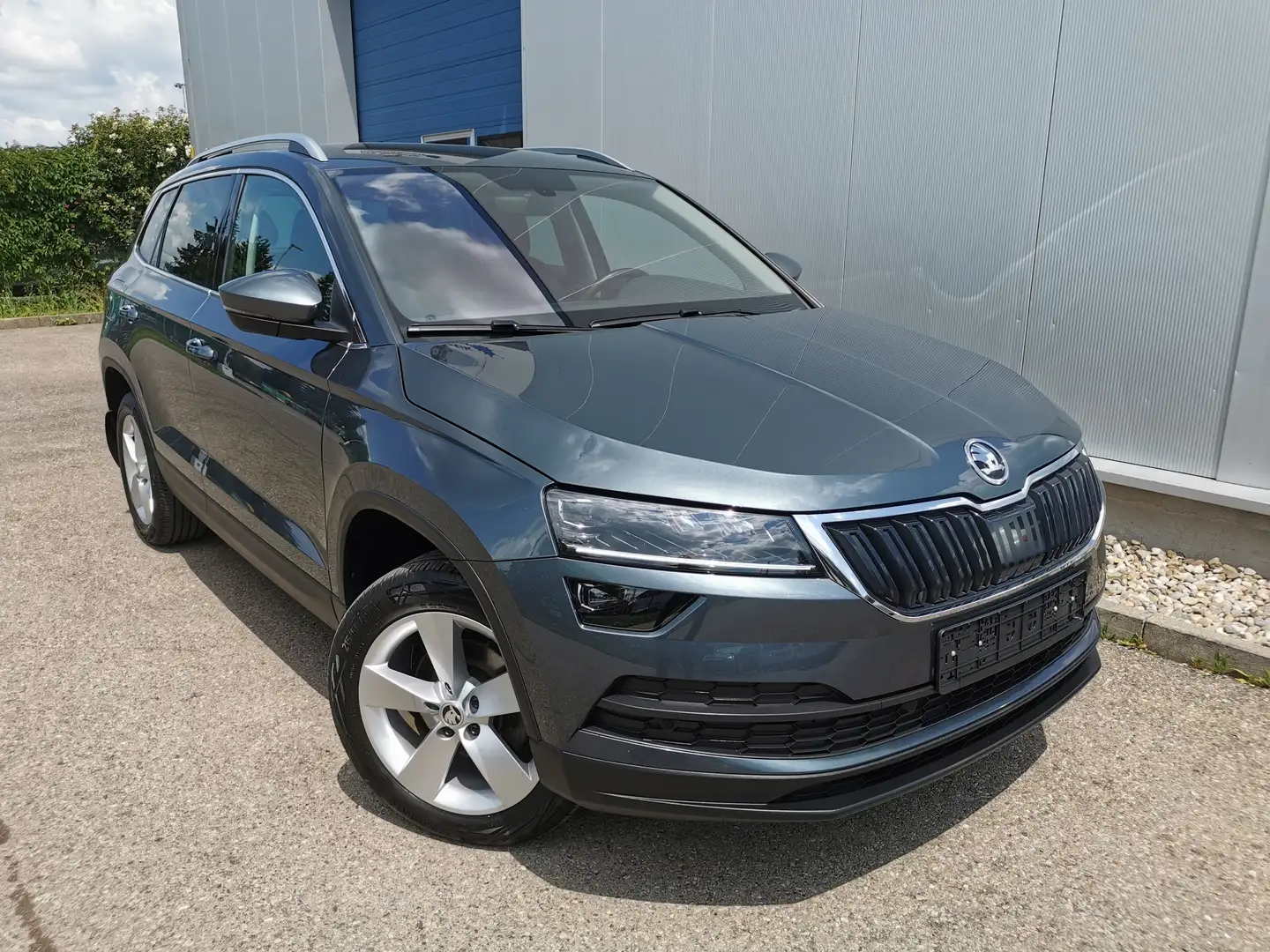 Skoda Karoq Style Grau - 1