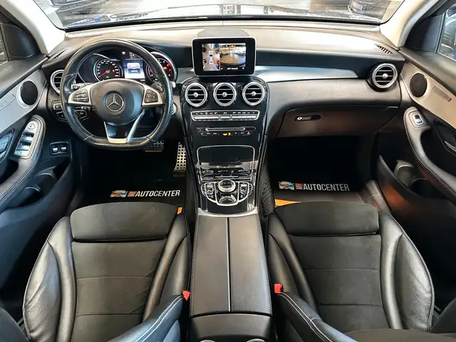 Mercedes-Benz 250 view 6