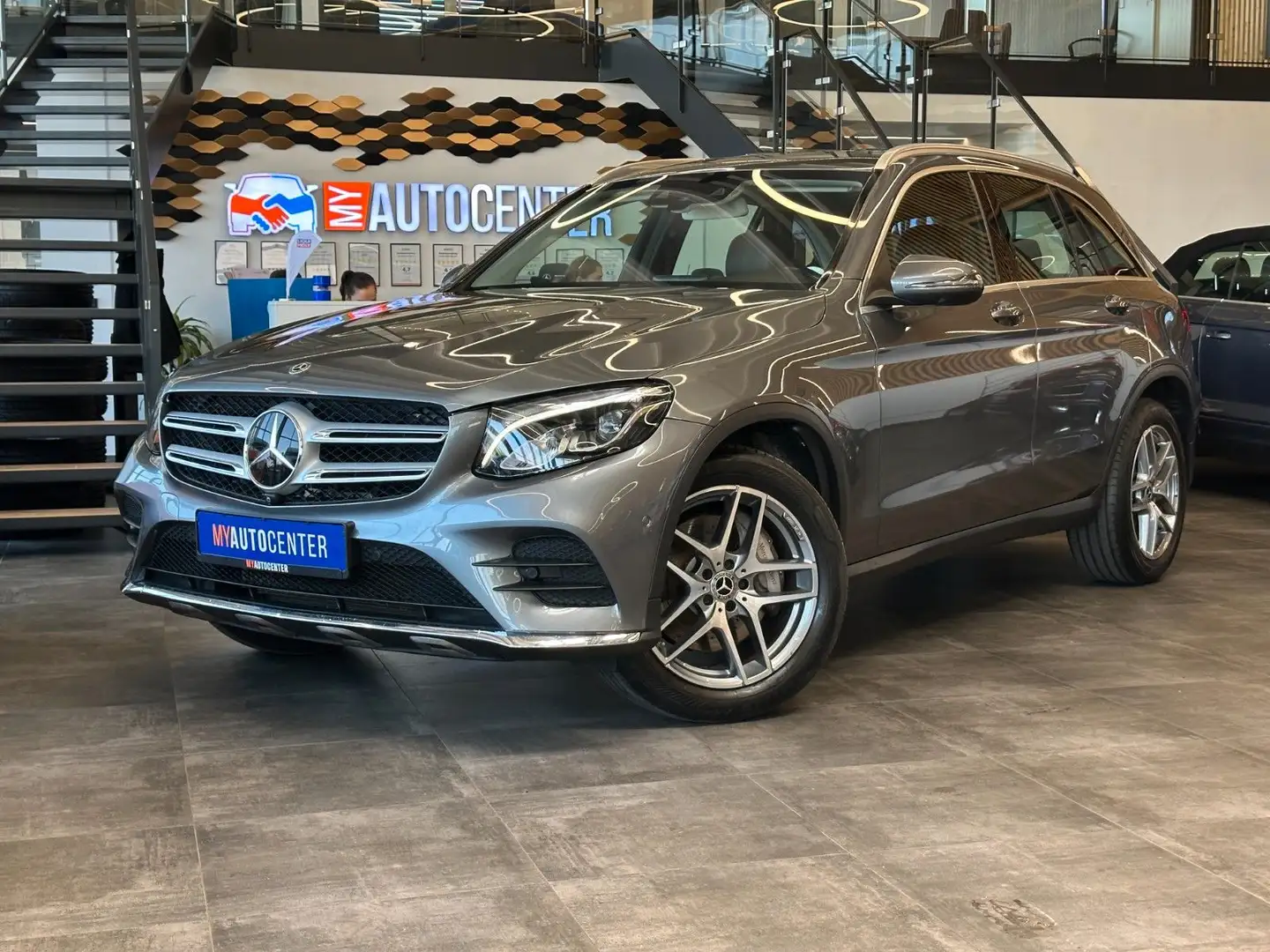 MERCEDES-BENZ Glc