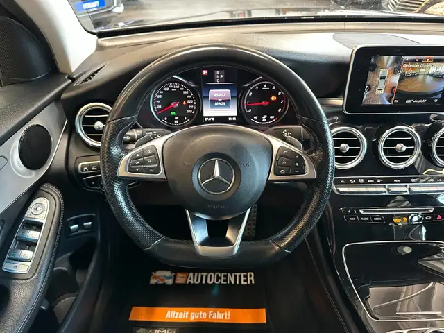 Mercedes-Benz 250 view 7