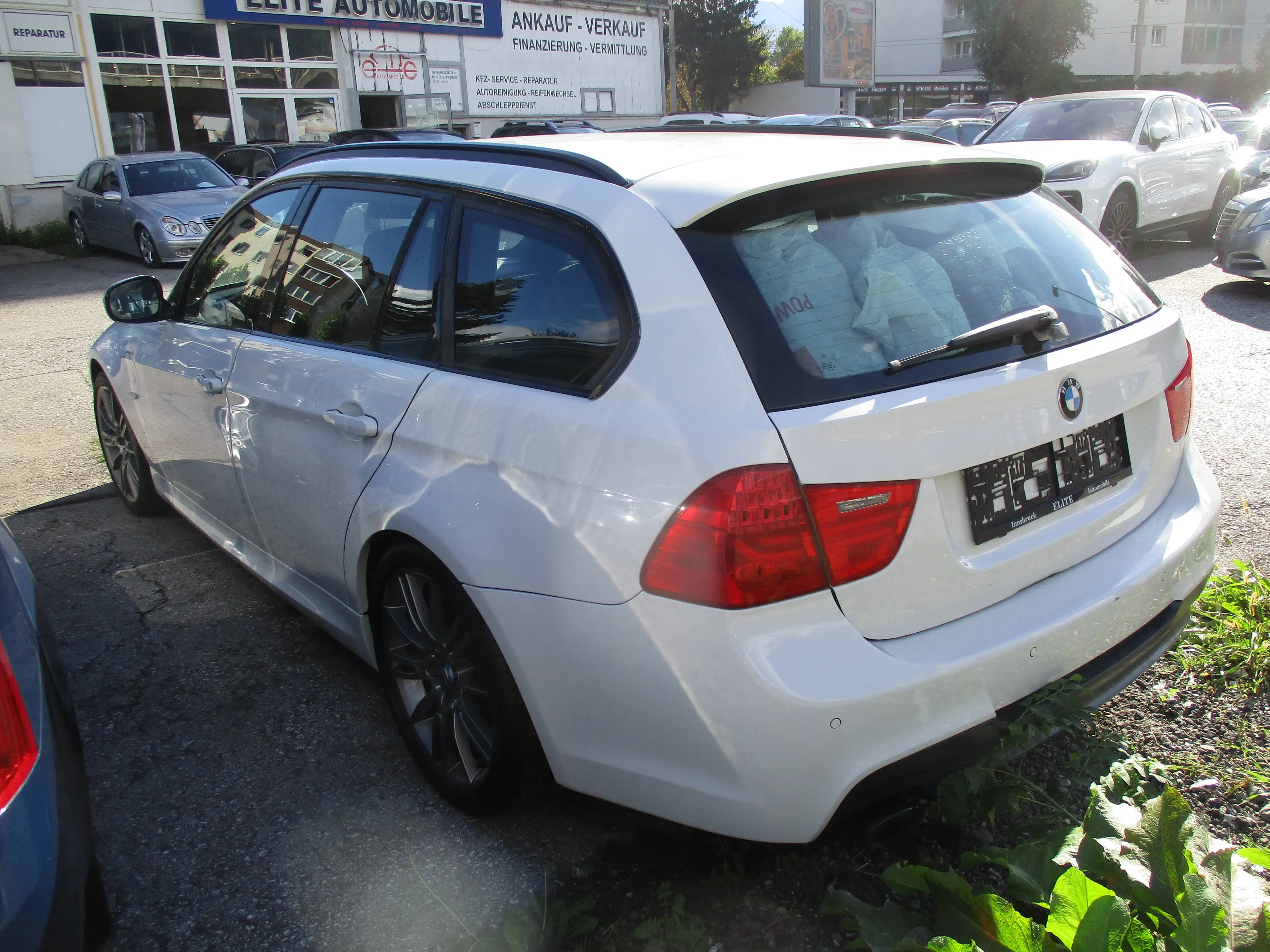 BMW 318 318d Touring M-Sport — photo 5